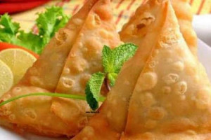 آموزش تهیه ی سمبوسه بندری عربی تند و خوشمزه
