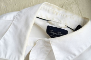 پاک کردن چرک یقه پیراهن با ۵ روش طلایی