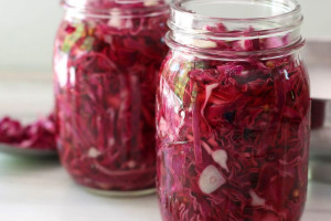 3 روش عالی جهت تهیه ترشی کلم بنفش کلم قرمز نکات کلیدی