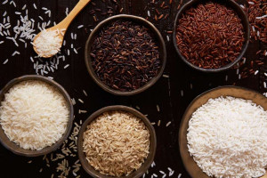 جدول کالری انواع برنج و پلو (برنج سفید، کته و قهوه ای)