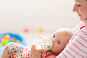 میزان شیر خشک مورد نیاز نوزاد در سنین مختلف