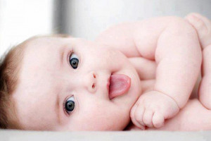 ۱۵ مورد از بیماری های شایع نوزادان تازه متولد شده
