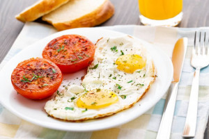 آشنایی با تأثیر شگفت انگیز صبحانه بر لاغری و کاهش وزن
