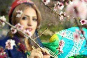 ۱۰۰ کد آوای انتظار همراه اول از بهترین آهنگ های لری
