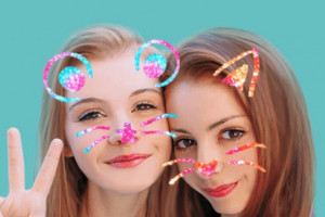نحوه نصب برنامه ویرایش عکس b612 با قابلیت تغییر چهره