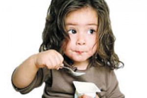 شیوه ای برای برخورد با بد قلقی کودکان در هنگام غذا خوردن