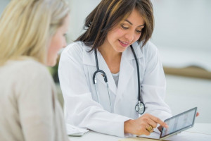 خانم ها چرا باید به دکتر زنان مراجعه کنند؟