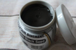 مرهم سیاه چیست و چگونه تهیه میشود ؟