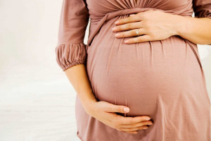 از هفته چندم بارداری جنین شروع به تکان خوردن می کند؟