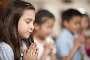 متن دعا و نیایش در مراسم صبحگاه مدارس