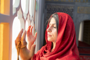 ۱۲ دعای سریع الاجابه برای بازگرداندن معشوق
