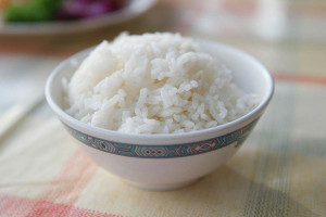 از بین بردن بوی بد برنج پخته شده با این روش های فوق العاده