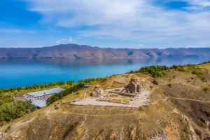 بازدید از دریاچه سوان ایروان، تفریحگاهی زیبا و خوش منظره 