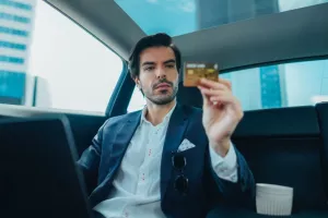 شرایط و مزایای دریافت کارت طلایی خودرو