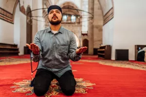آموزش خواندن نماز برای والدین از مفاتیح الجنان