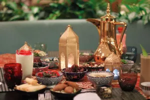 افطاری دادن در ماه رمضان چه ثوابی دارد ؟