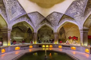 حمام وکیل شیراز : همه آنچه قبل از رفتن باید بدانید