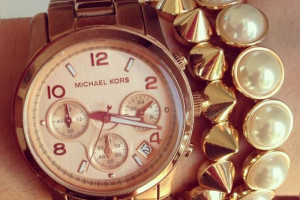 کاتالوگی از مدل ست ساعت و دستبند زنانه ترند شده سال ۲۰۲۲ - ۱۴۰۱