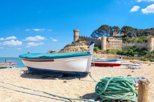 سواحل و رستوران‌های ساحلی اسپانیا در تور ستاره ونک