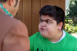 فکرشم نمیکنید مادر واقعی بهروز ”پایتخت” این تیپ و این سن و سال باشه ؟!