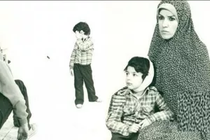 مادر علی کوچولوی دهه ۶۰ در ۷۴ سالگی کنار همسر واقعی و خیلی پیرترش !!