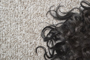 معرفی بهترین روش برای جمع کردن مو از روی فرش