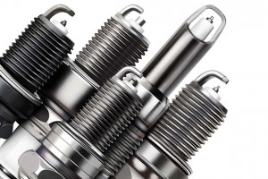نحوه تشخیص ایرادات موتور خودرو از روی ظاهر شمع