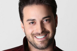 دانلود آهنگ با من باش بابک جهانبخش متن آهنک