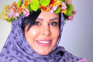 ست زرد فلور نظری با عینک و ماسک