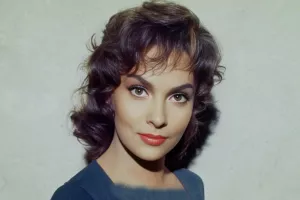 زیباترین زن دنیا درگذشت !!