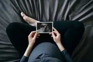 تعبیر خواب بارداری : ۴۵ تعبیر و نشانه دیدن بارداری در خواب