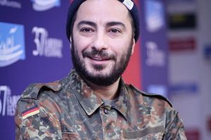 عکس | عطر نوید محمدزاده هم آمد !