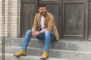 عکس جدید باربد بابایی در کنار دوقلوهایش