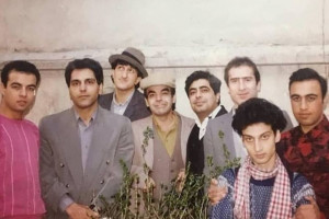 عکس زیرخاکی از مهران مدیری و رفقای قدیمی