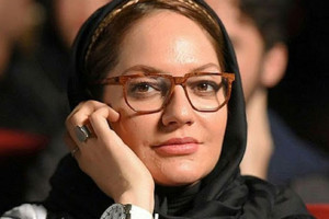 شیطنت مهناز افشار موقع عکس گرفتن