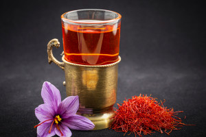 روش تهیه دمنوش گلبرگ زعفران، برای درمان افسردگی