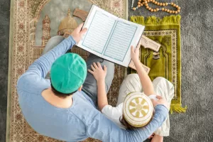 تلاوت قرآن در منزل چه فضیلت هایی دارد؟