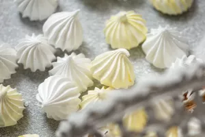 کاربرد و مزایا استفاده از پودر مرنگ