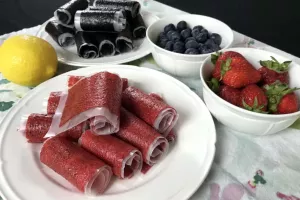 فوت و فن لازم برای تهیه لواشک توت فرنگی