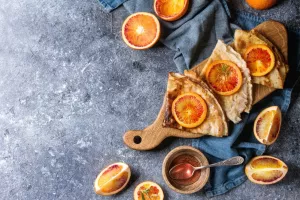 طرز تهیه پنکیک پرتقالی ساده و خوشمزه با بافت پفکی