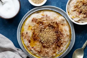 طرز تهیه ۲ مدل حلیم گندم سالم و ساده برای ماه رمضان