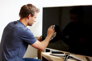 روش های طلایی برای تمیز کردن تلویزیون lcd