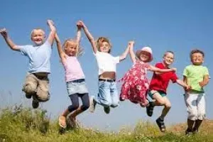 کپشن در مورد شادی کودکان فوق العاده زیبا