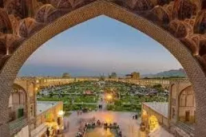 معرفی آثار باستانی و بنای تاریخی اصفهان