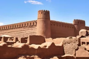 معرفی آثار باستانی و بنای تاریخی کرمان