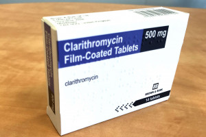 تفاوت کلاریترومایسین با ازیترومایسین