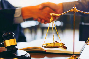 صلح و هبه شباهت ها و تفاوتهای عقد هبه و عقد صلح