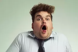 20 گیف اوق زدن و حالت تهوع