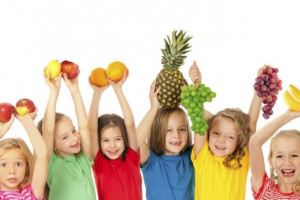 چه مواد غذایی موجب افزایش قد کودکان و نوجوانان می شود ؟