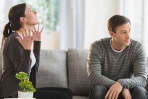 نحوه برخورد با مرد بی توجه : چگونه متوجه بی توجهی همسرم شوم ؟